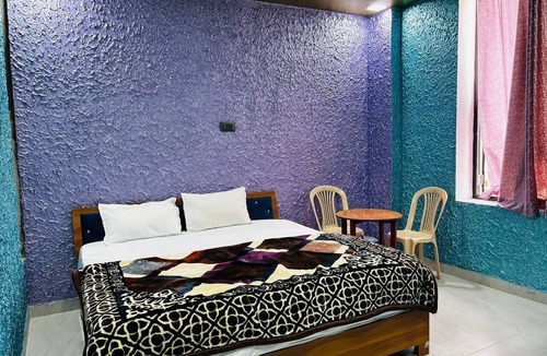 Khatima Hotel | Himani Hotel