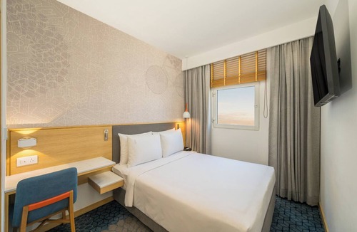 Knowledge Park III Hotel | Holiday Inn Express Greater Noida Knowledge Park by IHG