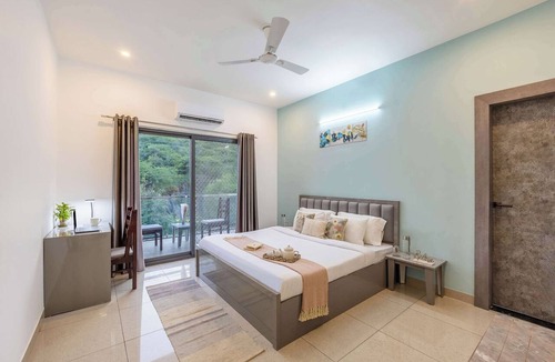 Bedla Apartment | Homely 2BHK at Lakecity Apartments by Viraalay
