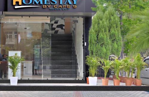 Ranjit Avenue House | HomeStay By Cafe9