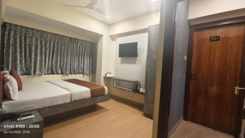 Andheri Hotel | Hotel Abraj Inn