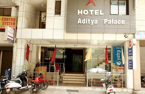 Maharana Pratap Nagar Hotel | Hotel Aditya Palace