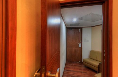 Mangalore Hotel | Hotel Deepa Comforts