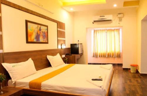 Pallam Hotel | Hotel Emerald Regency