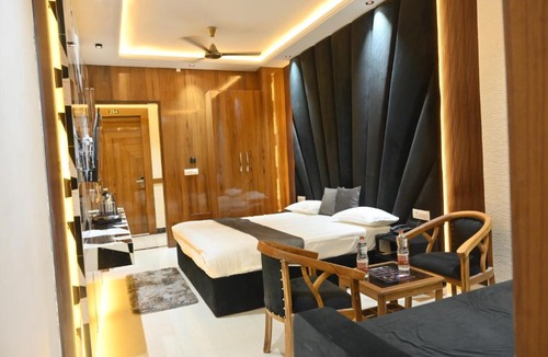 Roorkee Hotel | Hotel Glumol