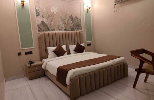 Nalagarh Hotel | Hotel Grace Inn