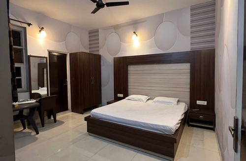 Ludhiana Hotel | Hotel Green Garden in Ludhiana, Couple friendly Near Railway Station