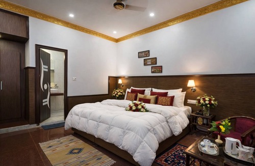 Khajuraho Hotel | Hotel Harmony