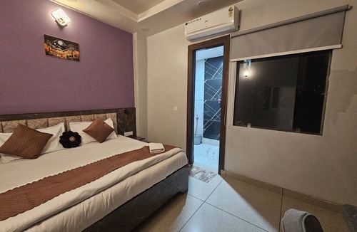 Noida Hotel | Hotel in enchanting Noida with WiFi, AC, Elevator