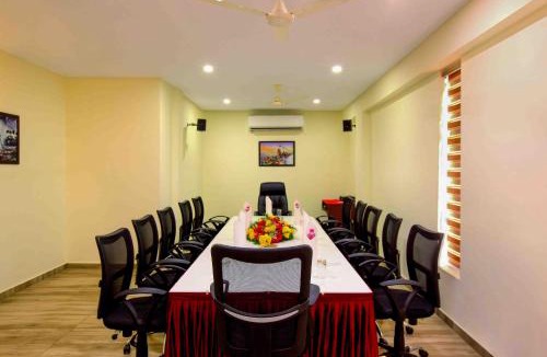 Karunagappally Hotel | Hotel Indraprastha Karunagapally