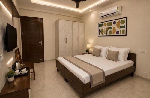 Manimajra House | Hotel IT Park Home Stay Near DLF City Centre Mall