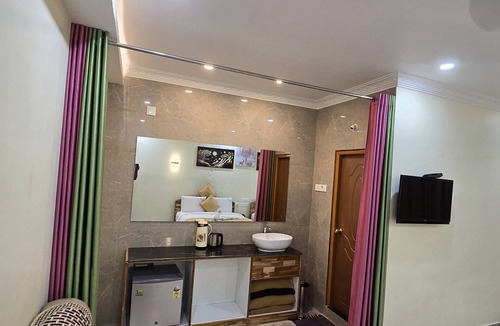 Srikalahasti Hotel | HOTEL KSR GRAND