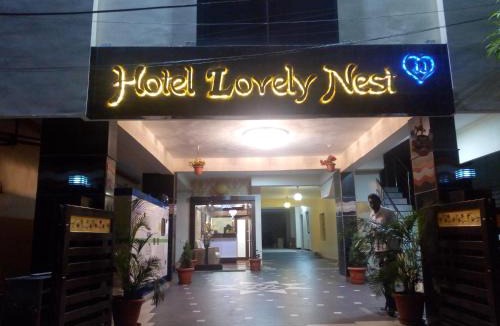 Gandhipuram Hotel | Hotel Lovely Nest