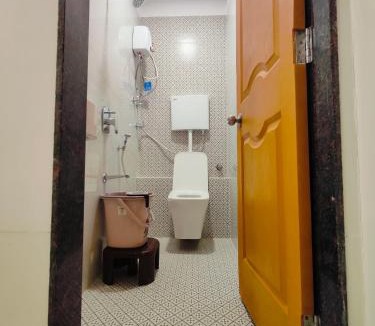 J B Nagar Hotel | Hotel M R STAY