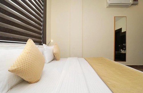 Sidhpur Hotel | Hotel Mirage Residency - Hill View Hotel in Dharamshala