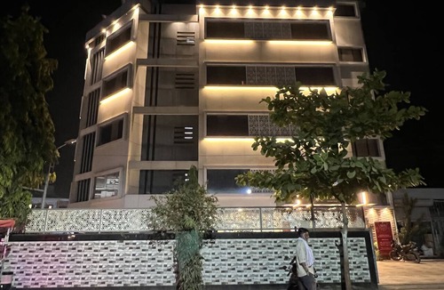 Parbhani Hotel | HOTEL NIRAJ INTERNATIONAL