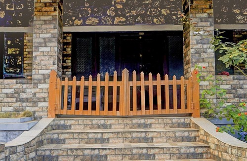 Devikolam House | Hotel O Kallar Vattiyar Waterfalls Munnar