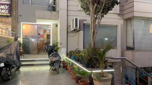 Sector 39 Hotel | Hotel O Mandeep Residency