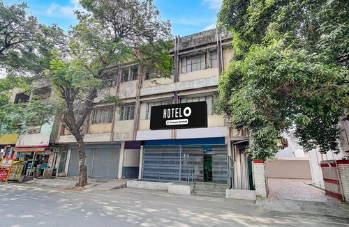 Vijayawada House | Hotel O Vijaywada Bus Terminal