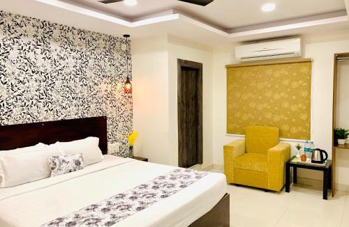 Shamshabad Hotel | Hotel oak by Mega Groups