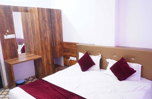 Central Area Hotel | Hotel Raj Palace