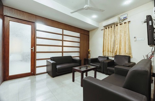 Gopalapuram Hotel | Hotel Shiva Grand