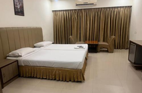 Kukatpally Housing Board Colony Hotel | Hotel Sitara Grand, KPHB