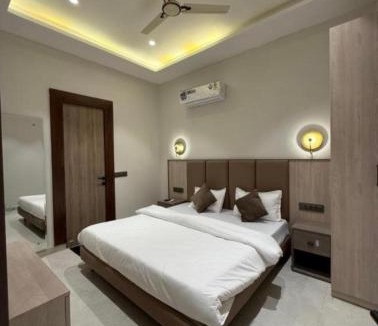 Jalandhar Hotel | Hotel sky inn