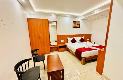 Piriyapatna Hotel | Hotel Starfinch Inn
