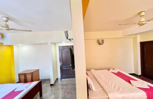 Puri Hotel | Hotel Surya Beach inn ! PURI near-sea-beach-and-temple fully-air-conditioned-hotel with-lift-and-parking-facility - 3