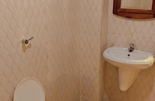 Vijayawada Hotel | HoTEL SVR ELITE