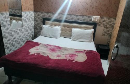 Sector 45 Hotel | Hotel the Grand 45