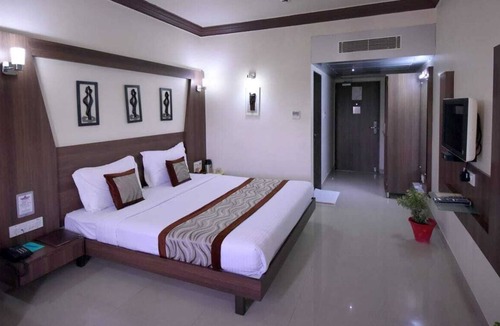 Jamnagar Hotel | Hotel Vishal International