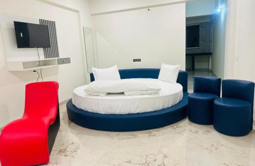 Pune Hotel | Hotel Wow Inn - Dhanori-Lohegaon Rd, Parande Nagar, Dhanori, Pune