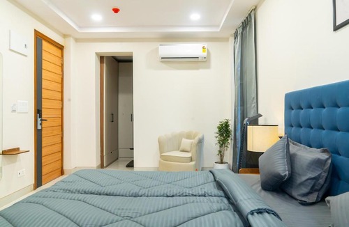 Gurugram Hotel | Housr Sector 45 Gurgaon Near Artemis Hospital