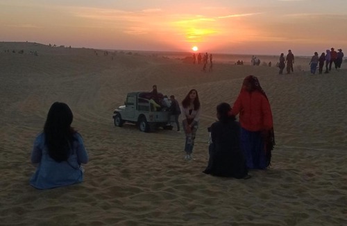 Amar Sagar Pol Hostel | Jackie Safari Jaisalmer