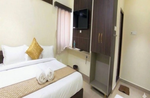 Tiruvallur Hotel | Jazz inn