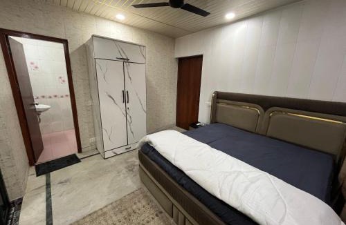 Hauz Khas Village House | Jungle House 1 -71 BNB