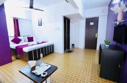 Malad West Bed & Breakfast | Kalpataru Hometel