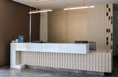 Dwarka Hotel | King's Kraft Shubh Hotel