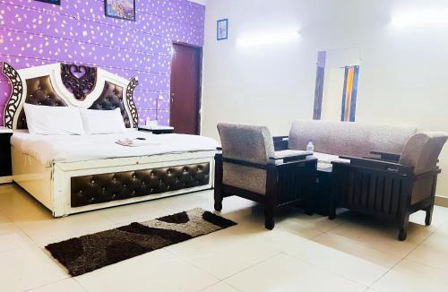 East of Kailash Bed & Breakfast | Krishna Residency - East Of Kailash