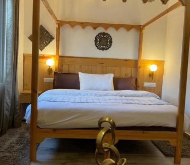 Andreta Bed & Breakfast | Kut House