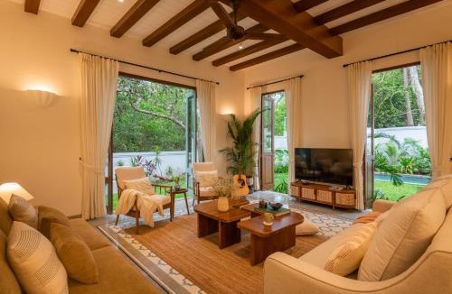 Siolim Villa | La Branca by The Blue Kite - Luxurious 4 BHK villas near Peaceful Morjim Beach, with Private Pool, Big Garden, Security, Kitchen, Wifi, Terrace