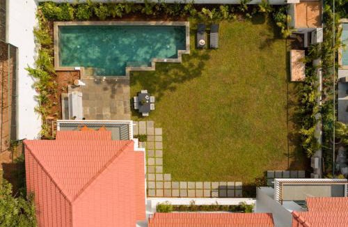 Vagator Villa | La Estada by The Blue Kite, 4BHK Premium Villa in Assagao with Private Pool, Garden, Caretaker & Security, Near Famous Cafés & Beaches