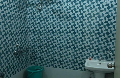 Khattalwada Bed & Breakfast | Lansdowne 12 Gaur Home Stay