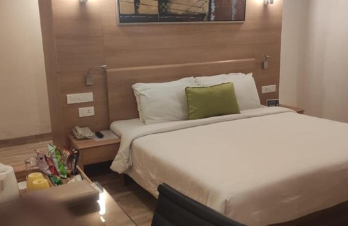 Coimbatore Hotel | Lemon Tree Hotel Coimbatore