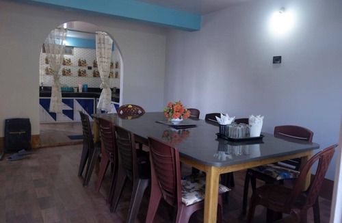 Lebong and Mineral Spring Tea Garden Hotel | LuxeHaven Homestay-a Peaceful Escape