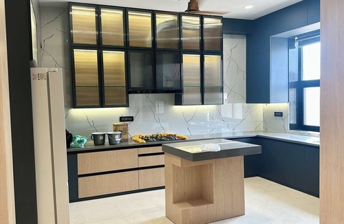 Madhapur House | Luxury 2BHK Westside Penthouse, Private Patio & Terrace HiTech City Madhapur HYD
