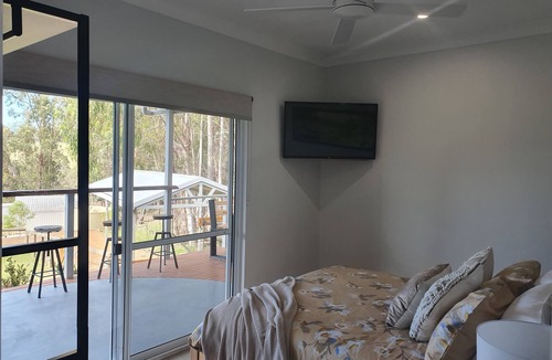 Lowden Cabin | Luxury Shed Stay in the Preston Valley