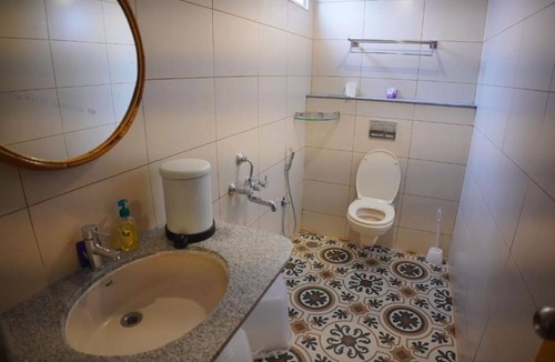 Devanahalli Bed & Breakfast | Maharsh Bamboo Stays near Devanahalli Deluxe Room
